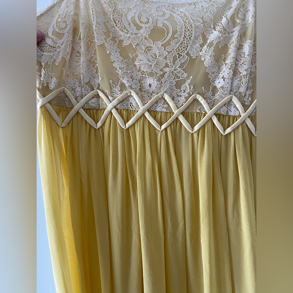 DÔEN Heirloom Analia dress in dandelion yellow, XS - Picture 5 of 10